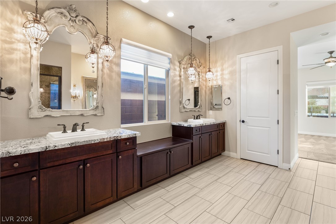 10179 Emerald Sunset Court