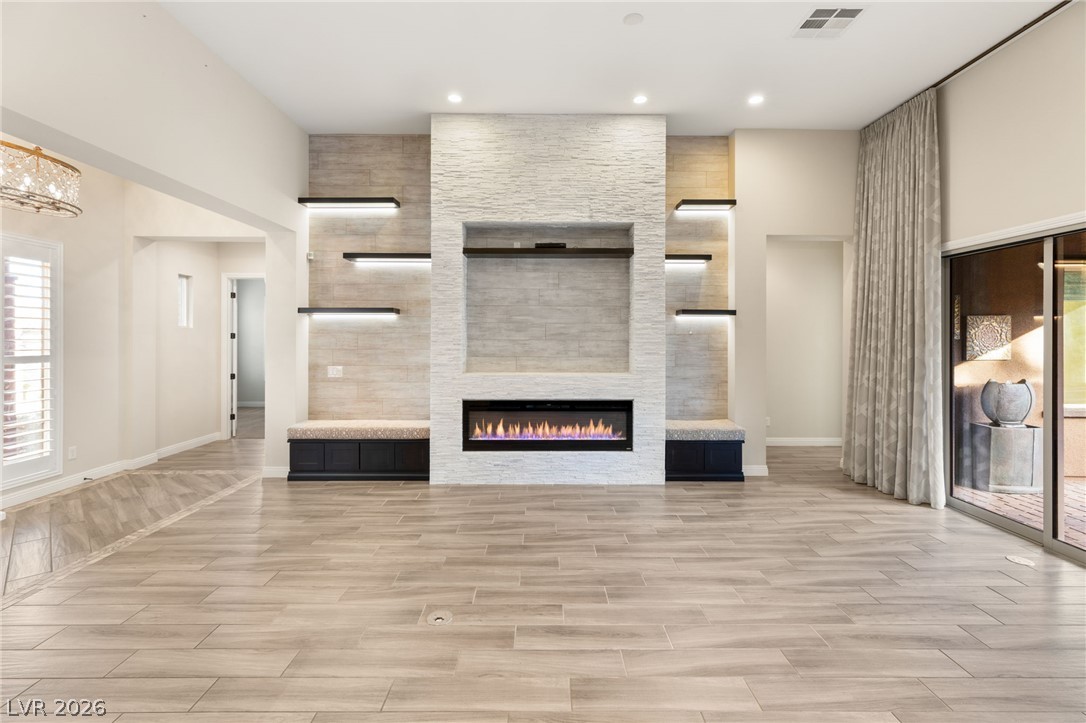 10179 Emerald Sunset Court