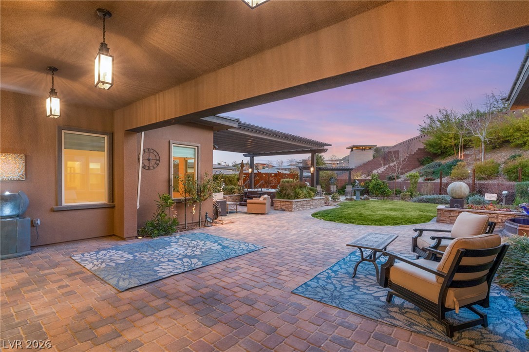10179 Emerald Sunset Court
