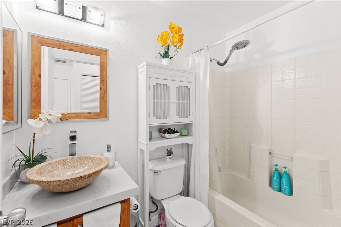 924 Ashurst Court