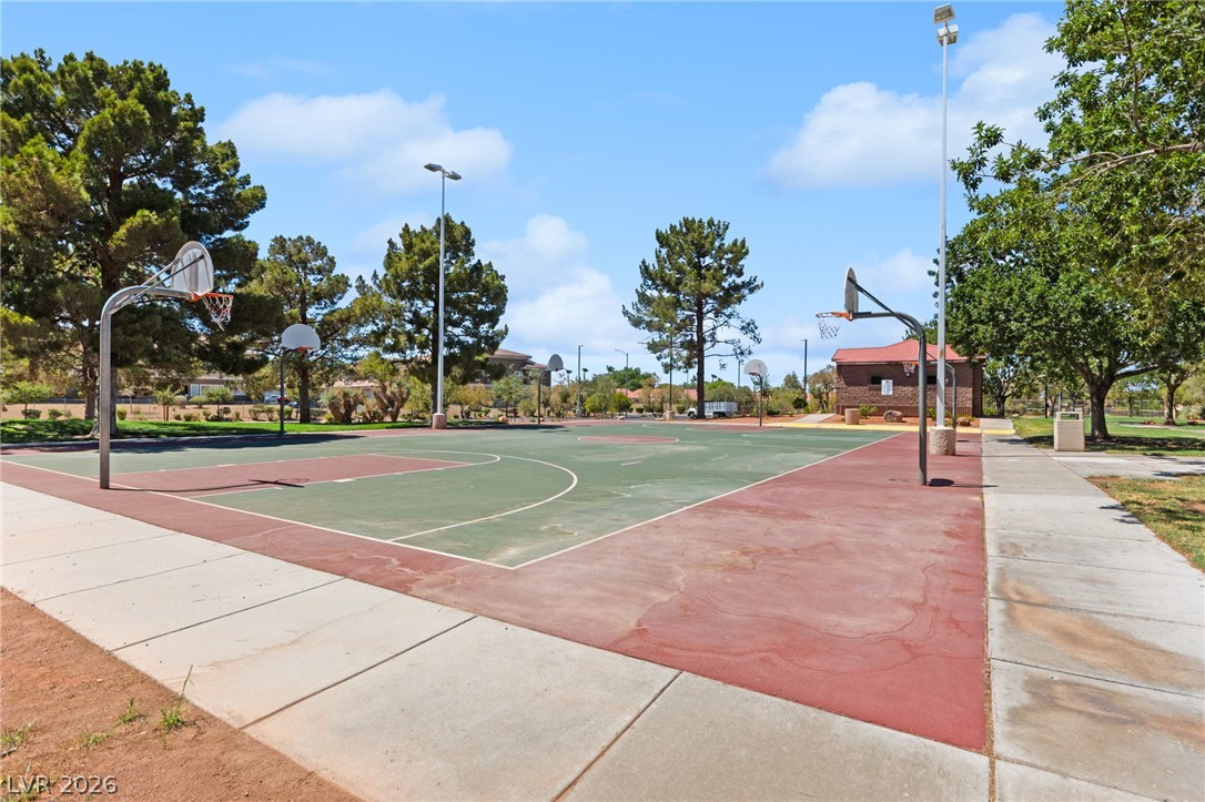 924 Ashurst Court