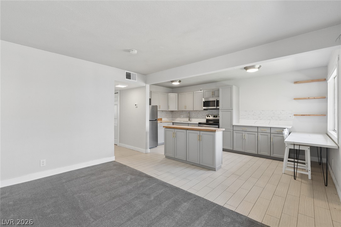 304 Orland Street 38