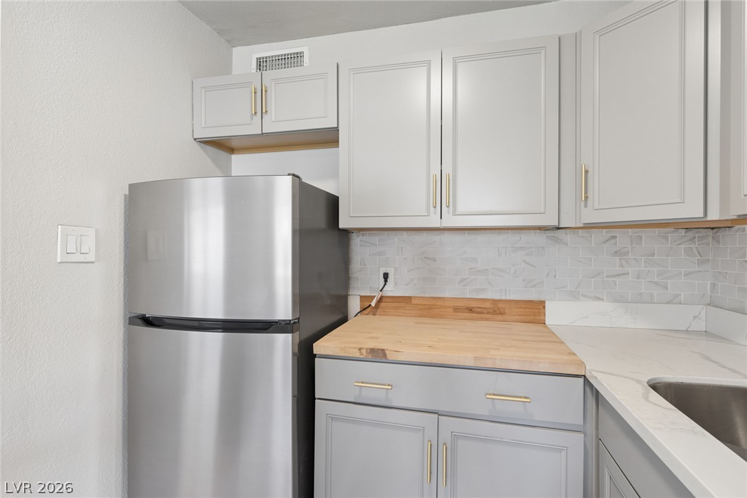 304 Orland Street 38