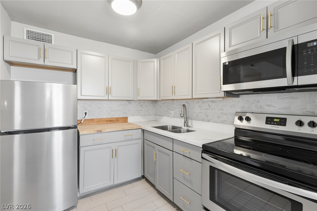 304 Orland Street 38