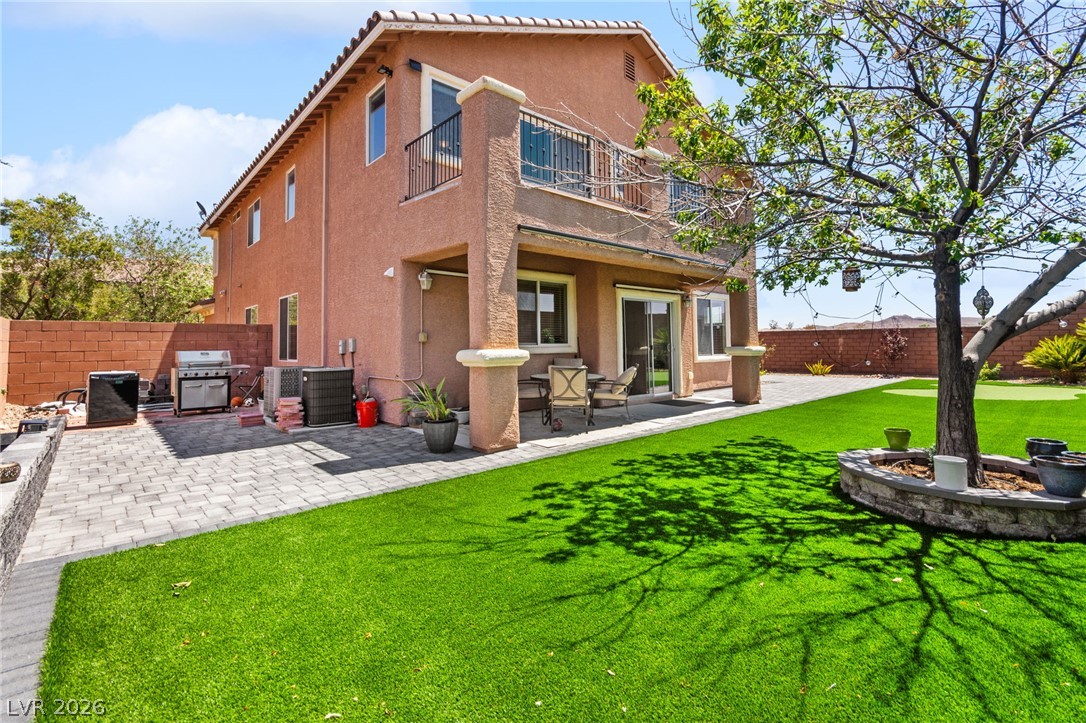 10391 Montes Vascos Drive