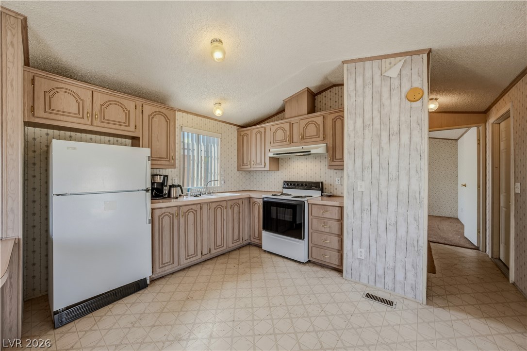 1320 Piltz Road