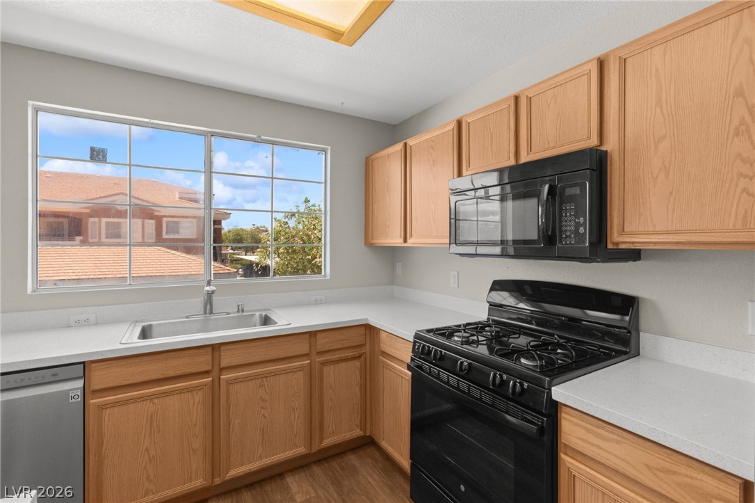 830 Carnegie Street 1321