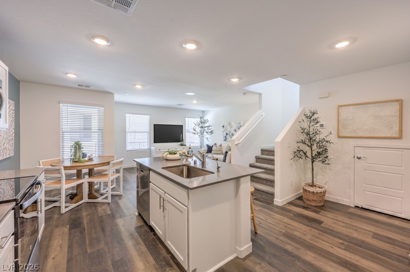 973 Desert Spruce Street