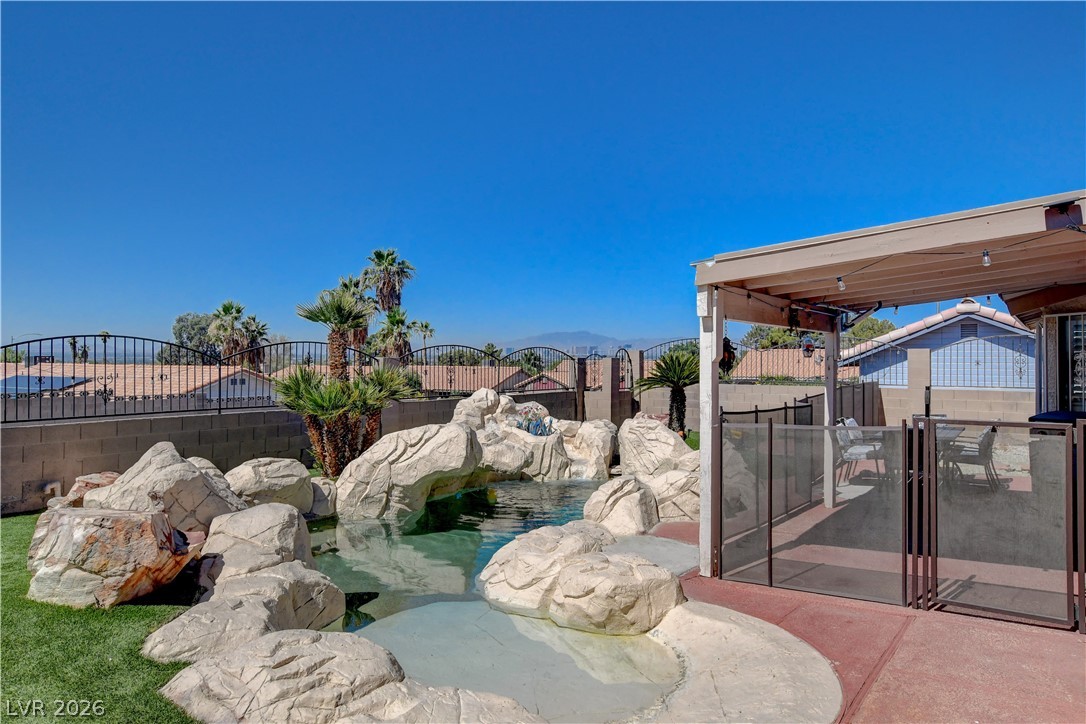 6551 Kell Lane