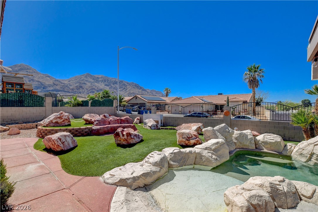 6551 Kell Lane