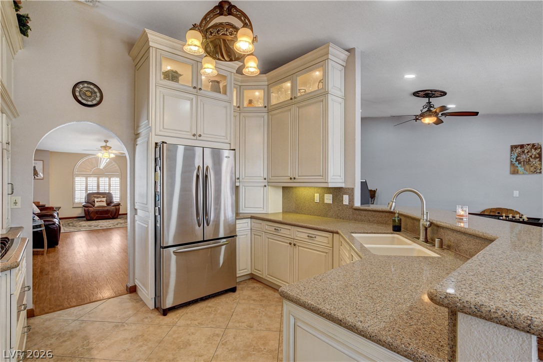 6551 Kell Lane