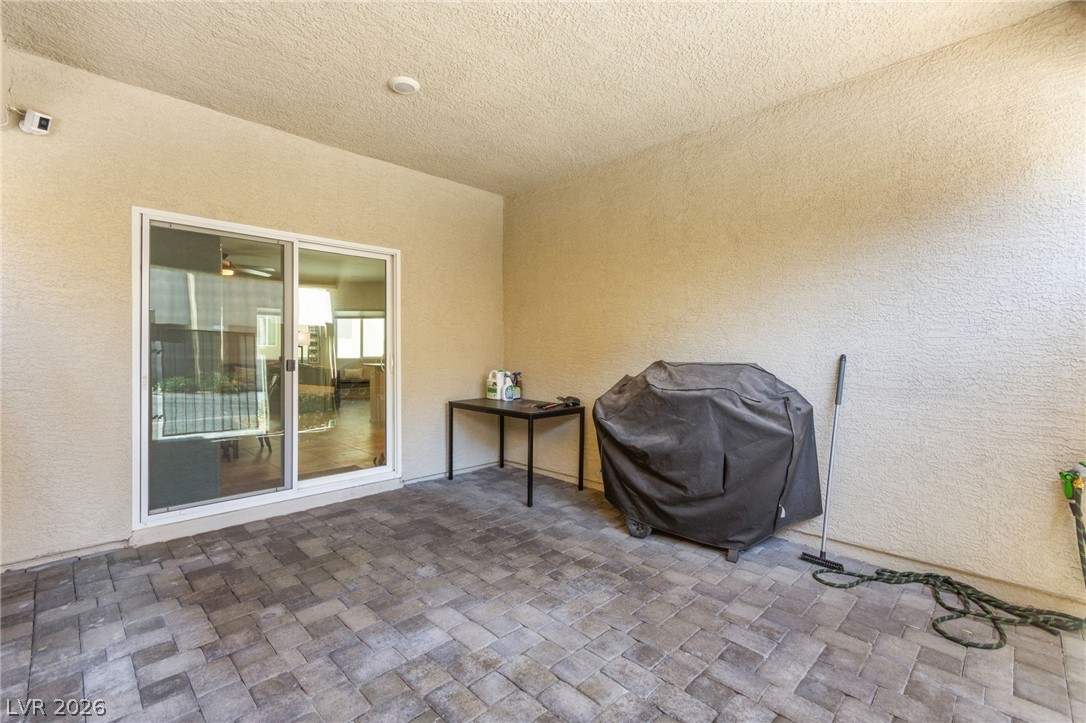 7489 Onyx Star Street