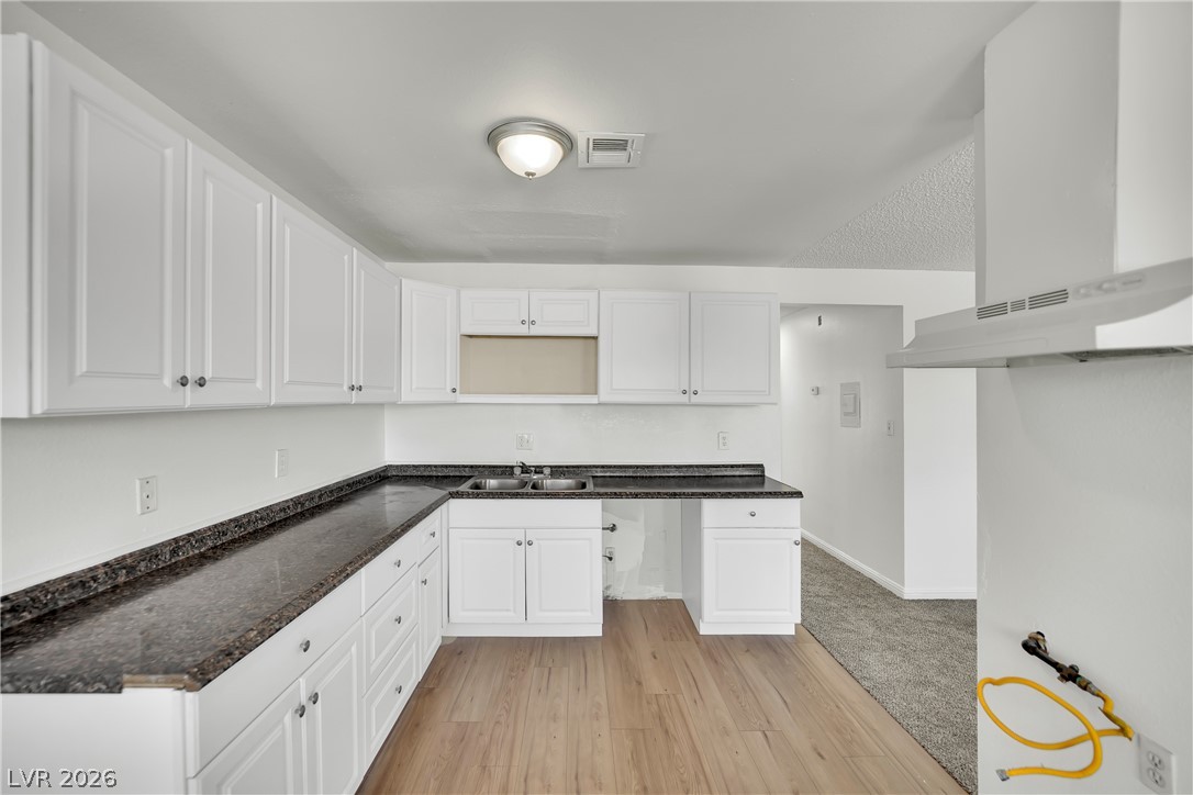 2341 Exeter Drive