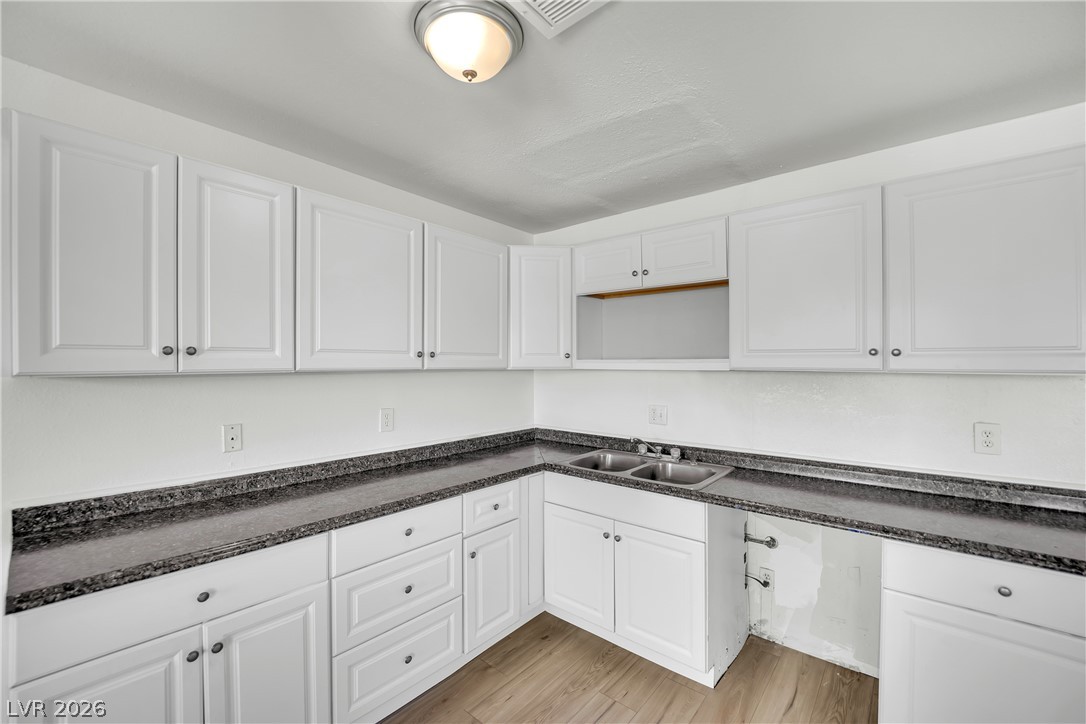 2341 Exeter Drive
