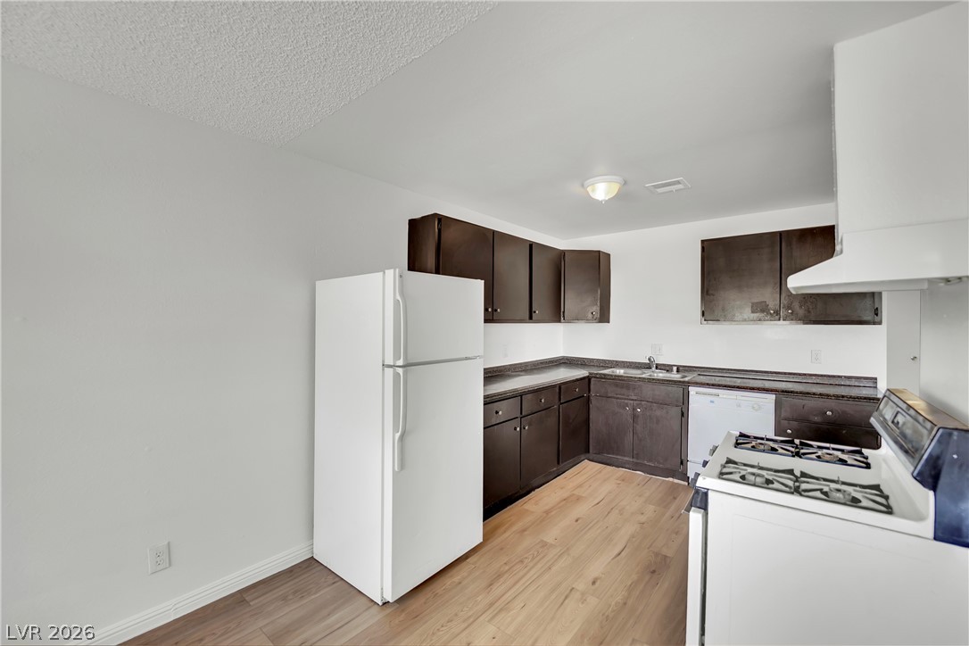 2341 Exeter Drive