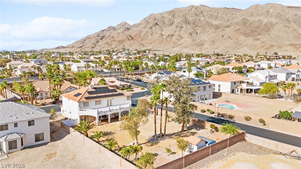 6857 Adobe Villa Avenue