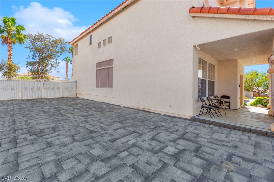 6857 Adobe Villa Avenue