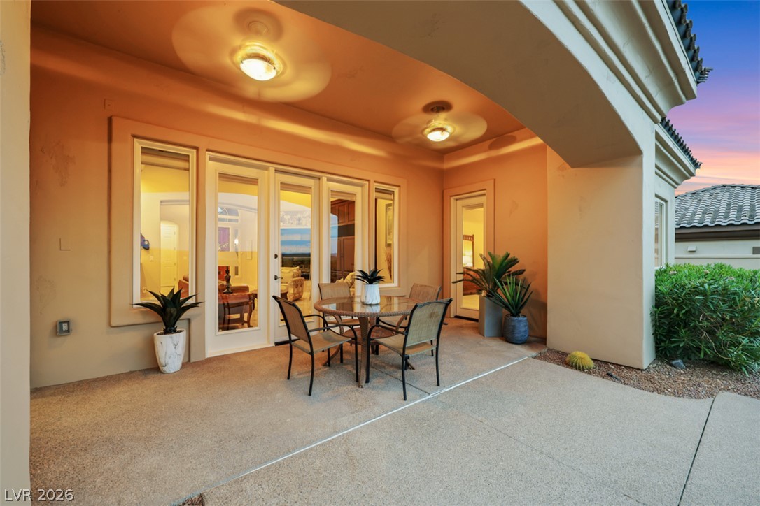 15 Avenida Fiori