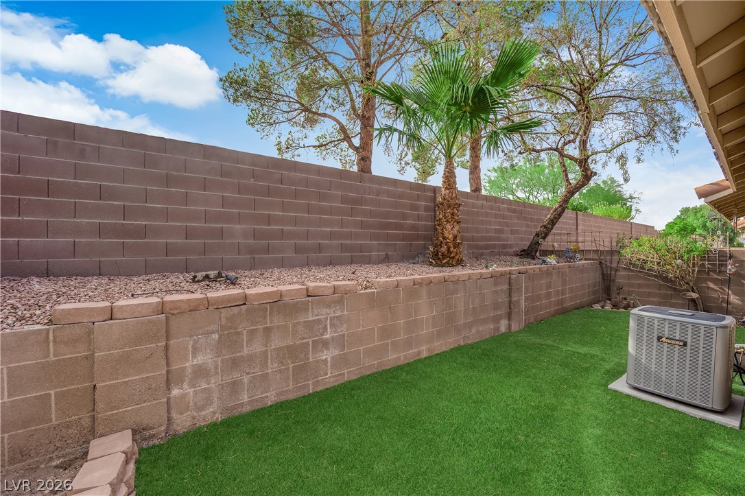 377 Rosado Springs Street