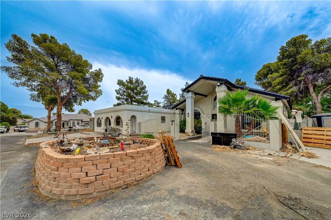 2681 East Hacienda Avenue