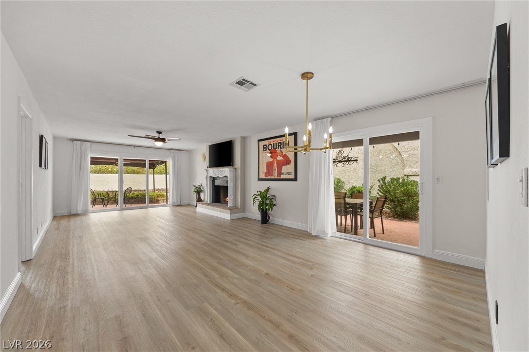 2117 Plaza De La Candela
