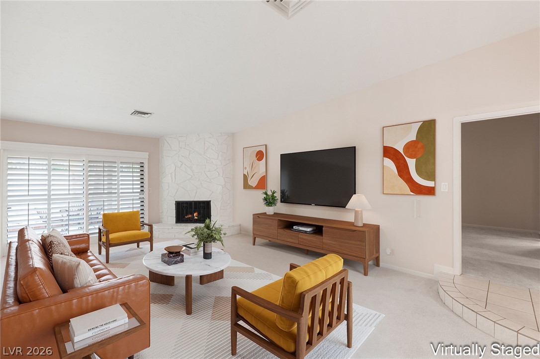 2312 Plaza Del Prado