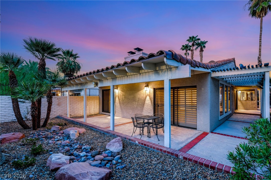 2312 Plaza Del Prado