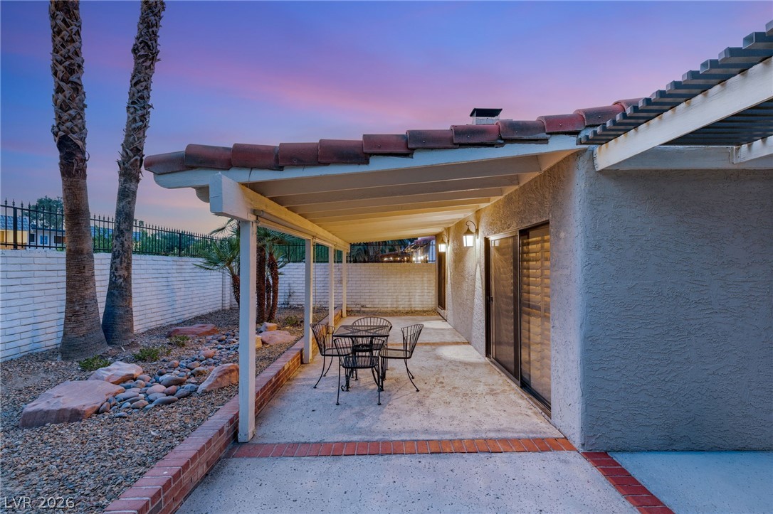 2312 Plaza Del Prado