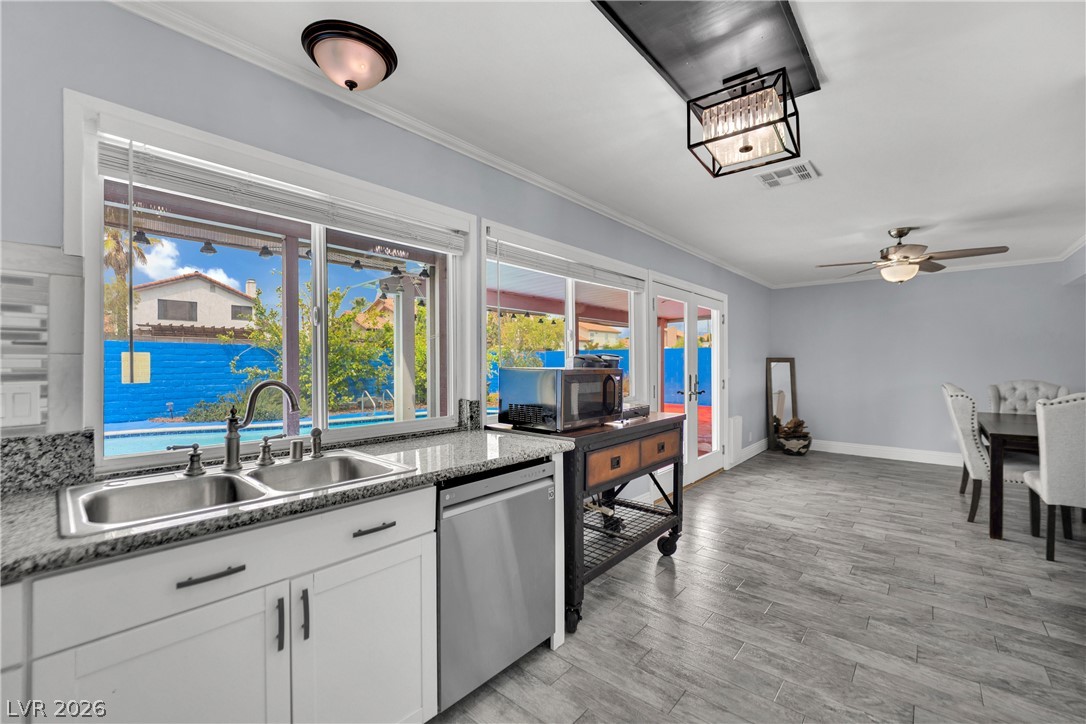 4823 Castle Rock Court