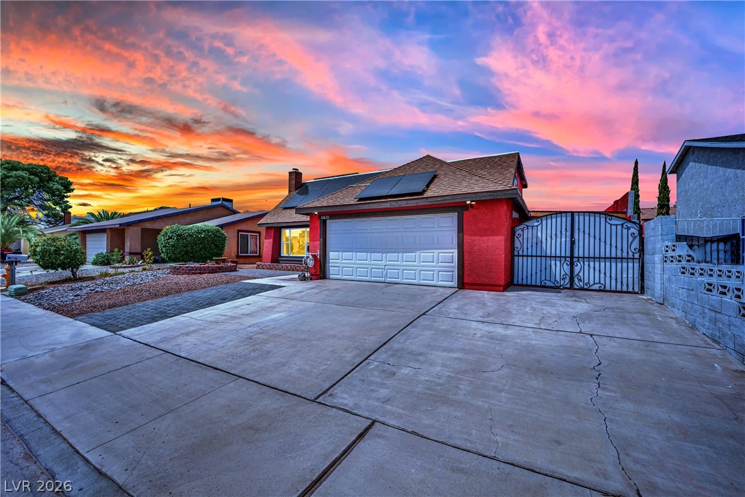 4823 Castle Rock Court
