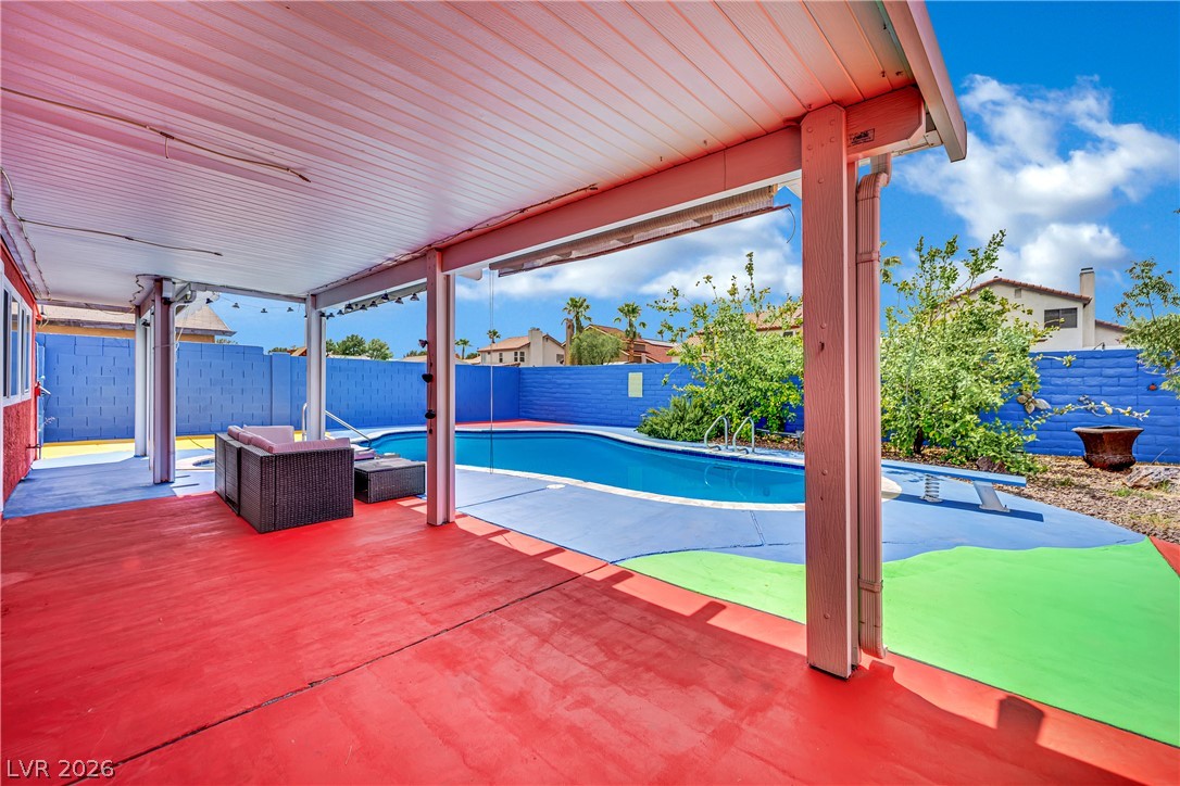 4823 Castle Rock Court