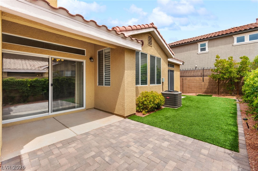 9257 Blue Flax Place