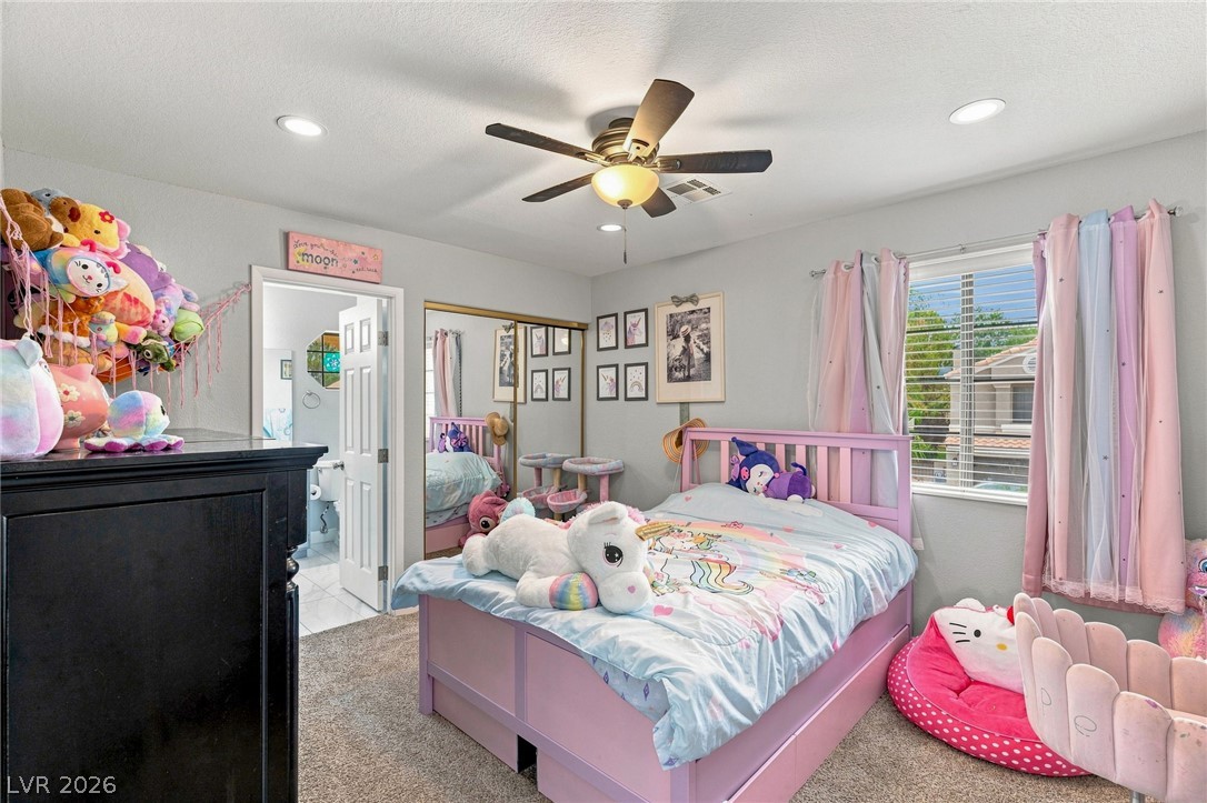 2638 Douglas Circle