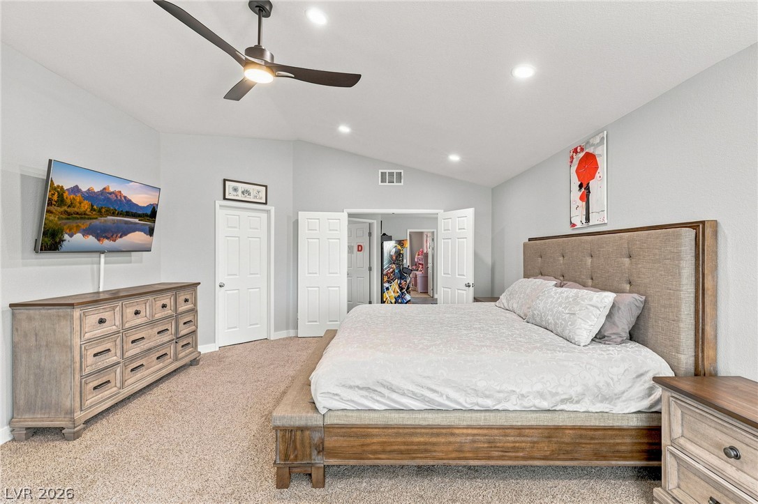 2638 Douglas Circle
