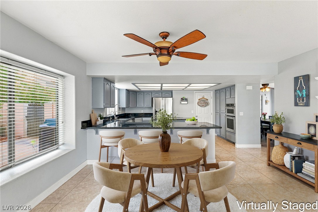 2638 Douglas Circle