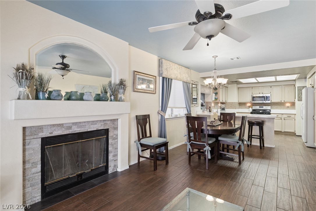 2429 Twin Flower Circle