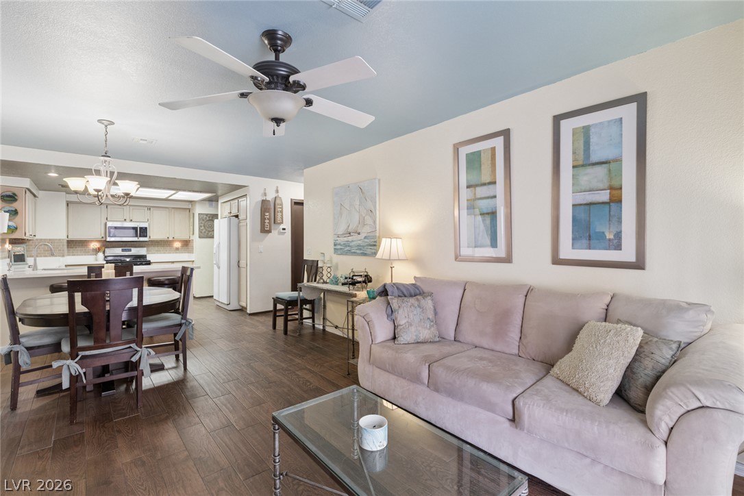 2429 Twin Flower Circle