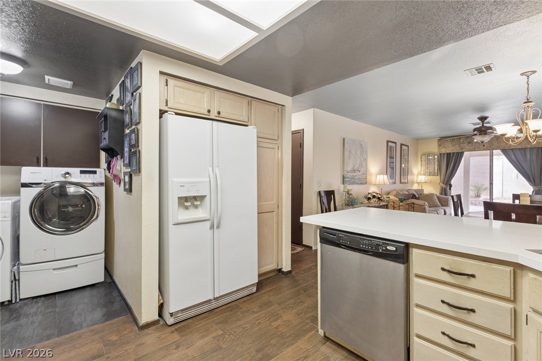 2429 Twin Flower Circle