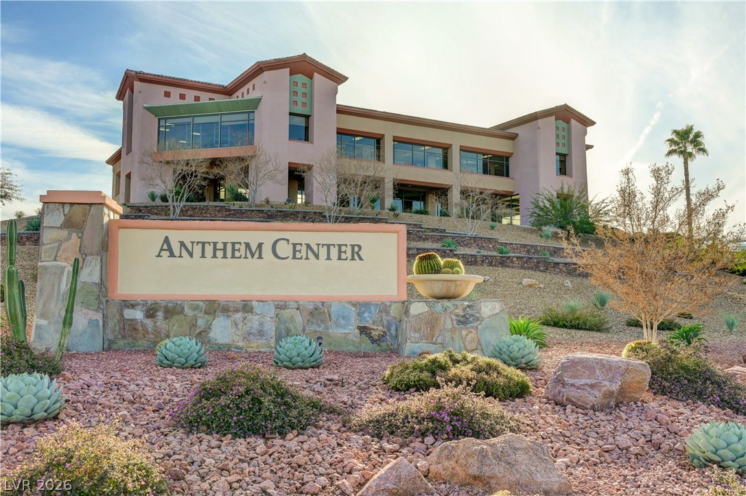 1664 Black Fox Canyon Road