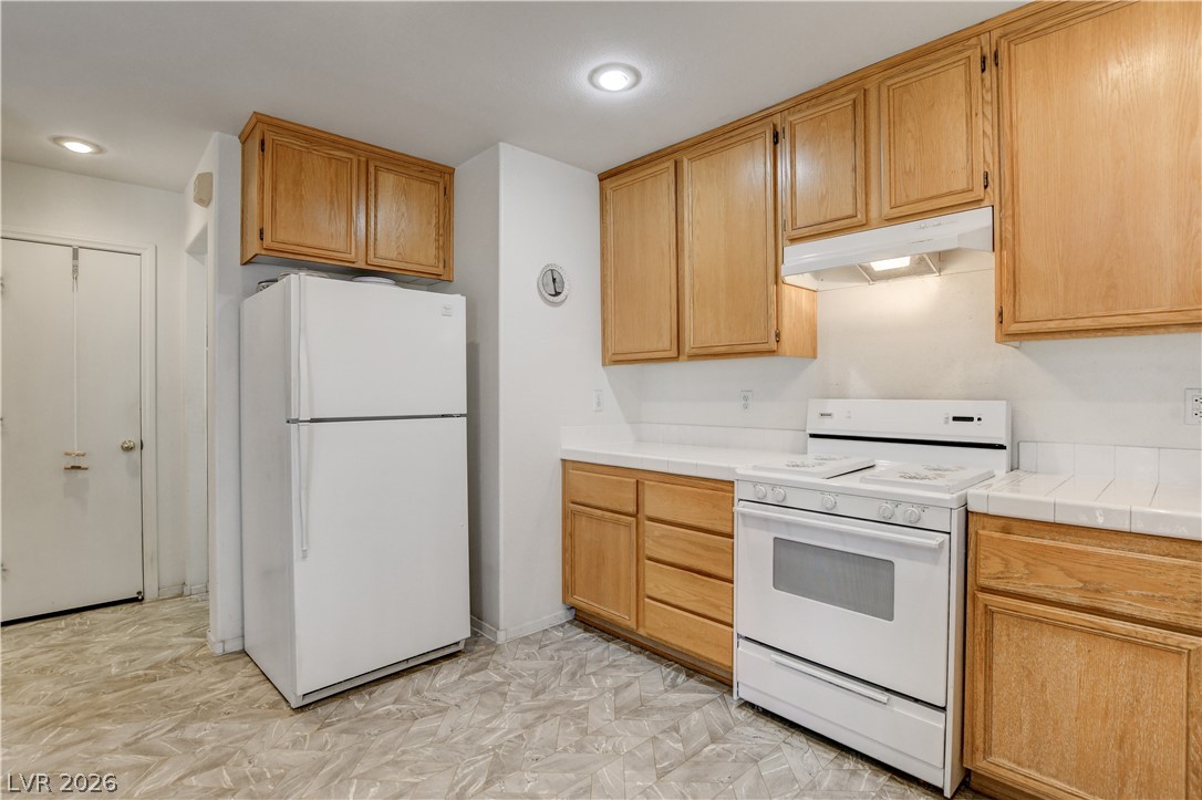 1207 Golden Spike Court