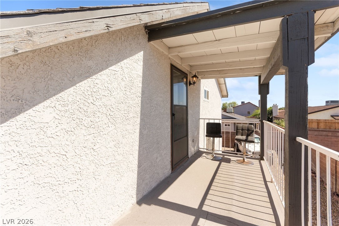 7733 Parakeet Avenue