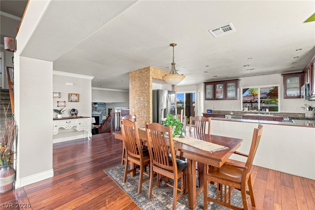 1720 Fairgate Court