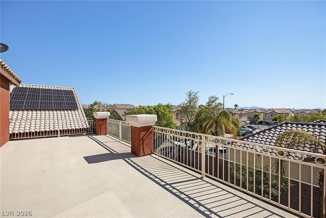 5560 Kings Row Court