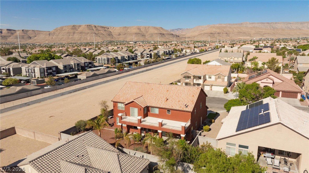 5560 Kings Row Court