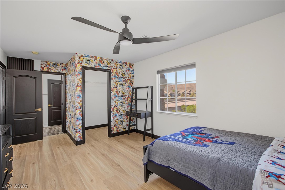 5560 Kings Row Court