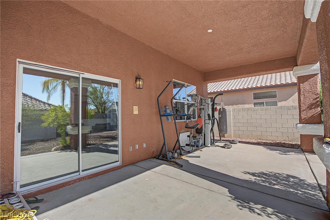 5560 Kings Row Court