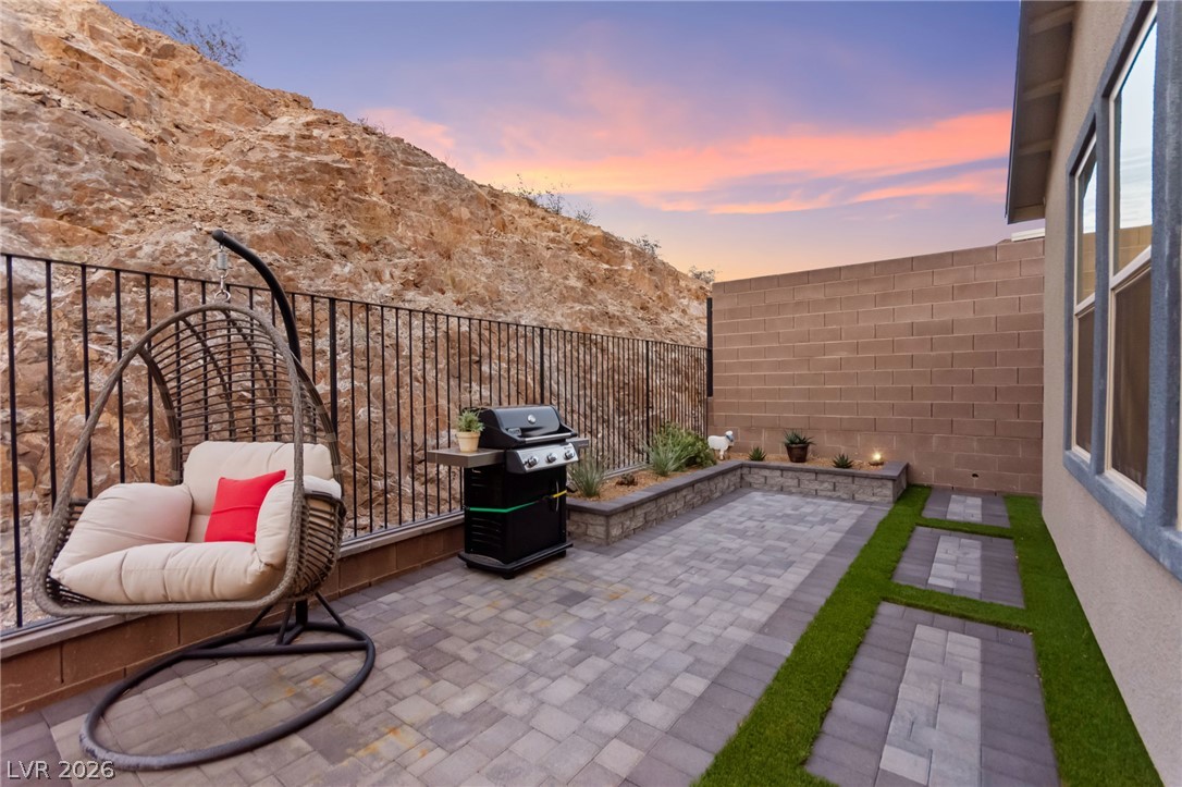 1948 Regal Bluff Drive