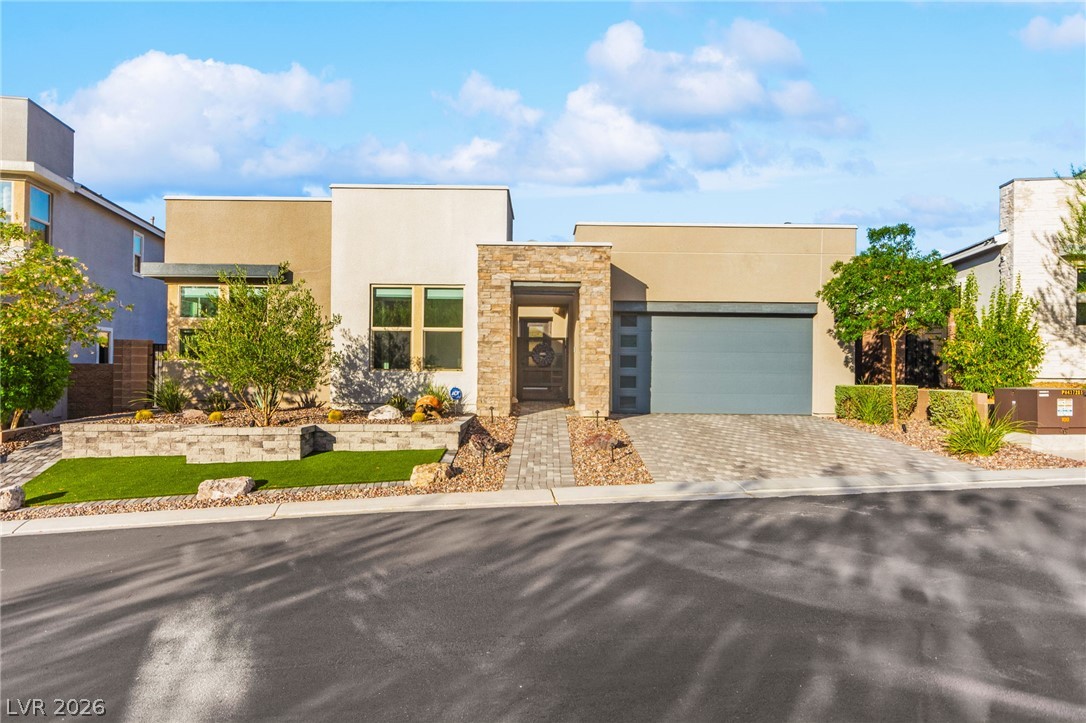 1948 Regal Bluff Drive