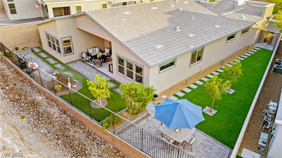 1948 Regal Bluff Drive
