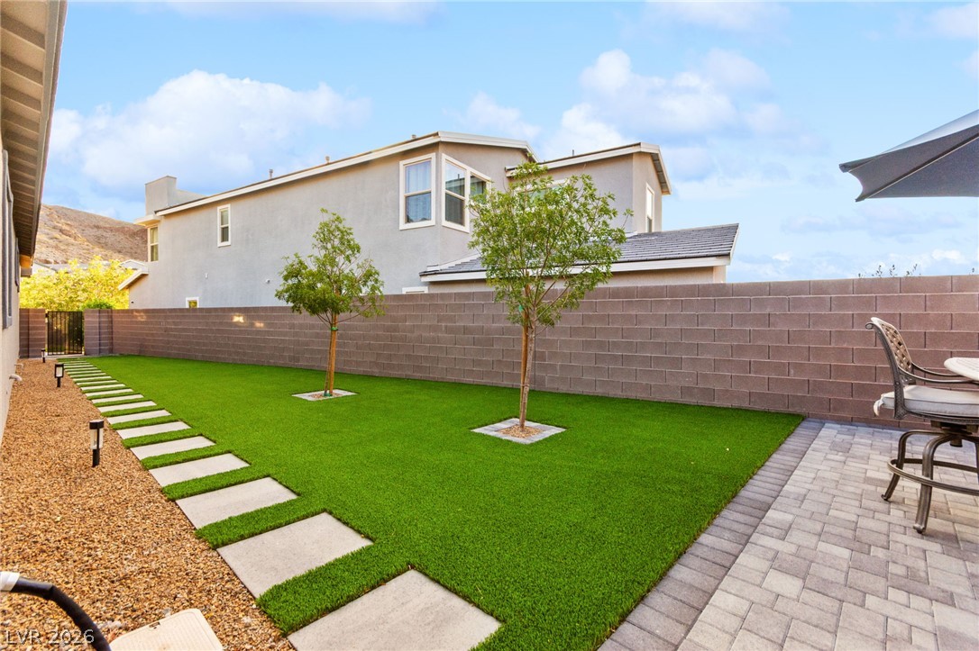 1948 Regal Bluff Drive